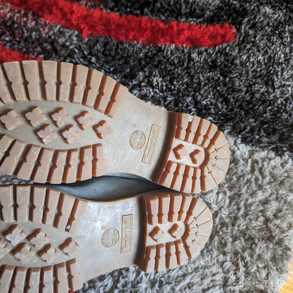 Selling used Timberland boots size 12 - Picture 7 of 15